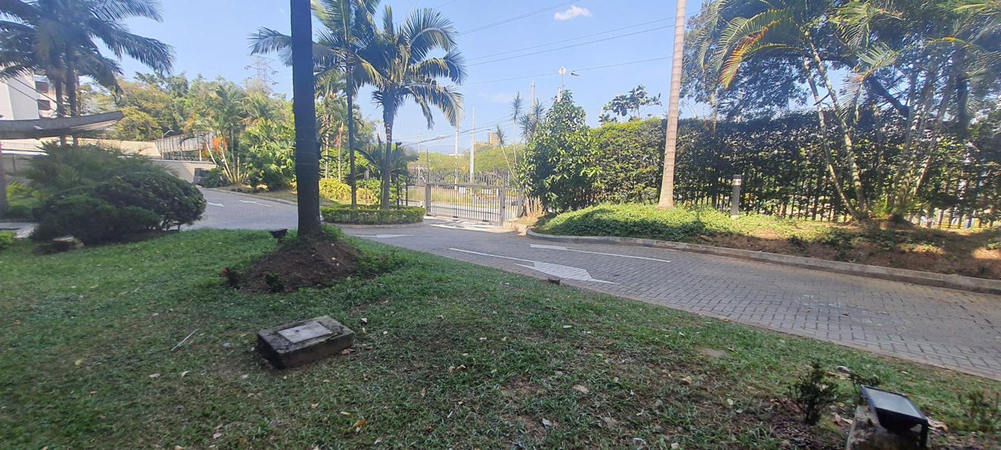 Apartamento Cerca A Plaza Mayor Medellín Exteriér fotografie